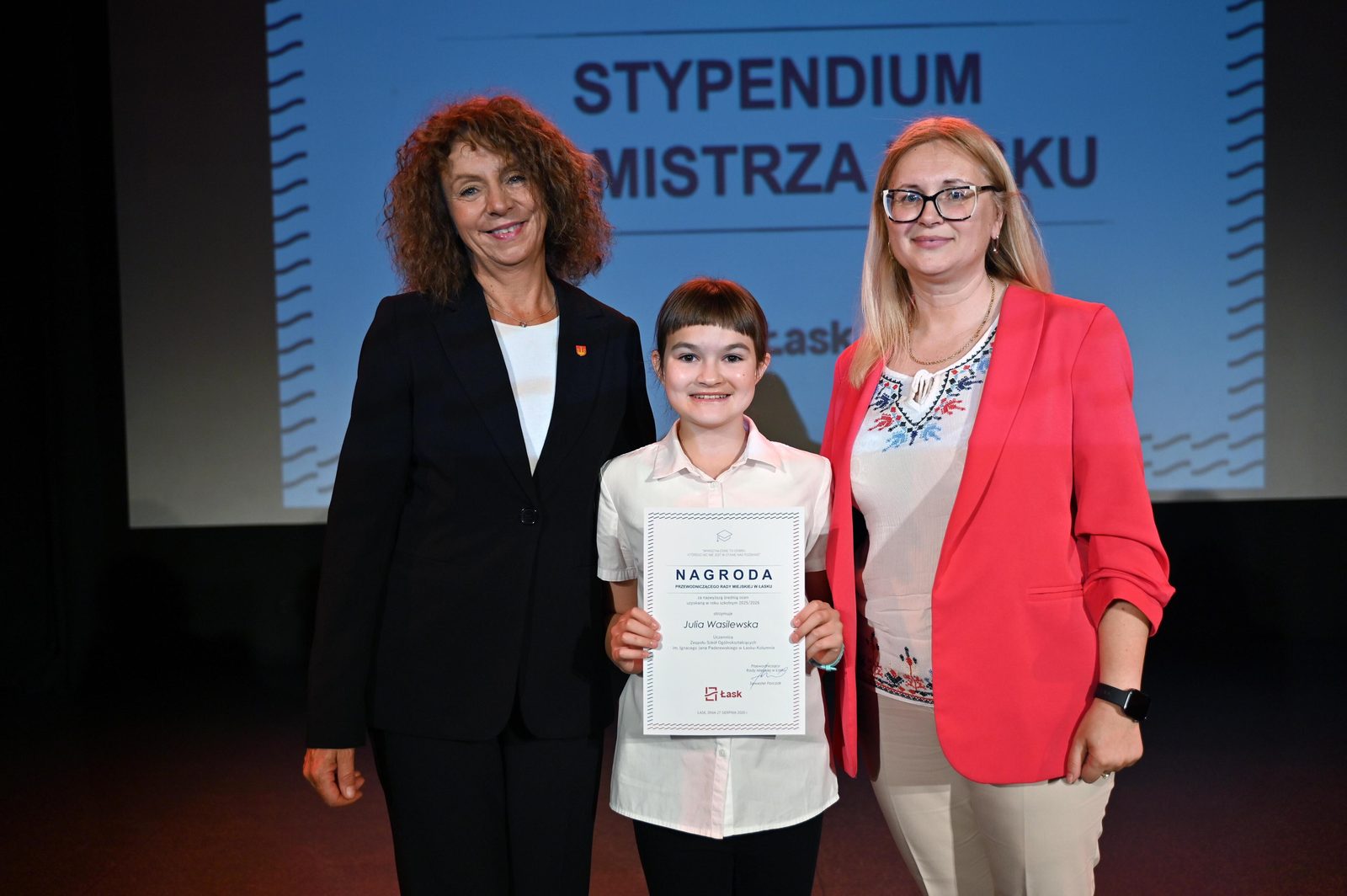 Stypendia dla uczniów i awanse nauczycieli w gminie Łask